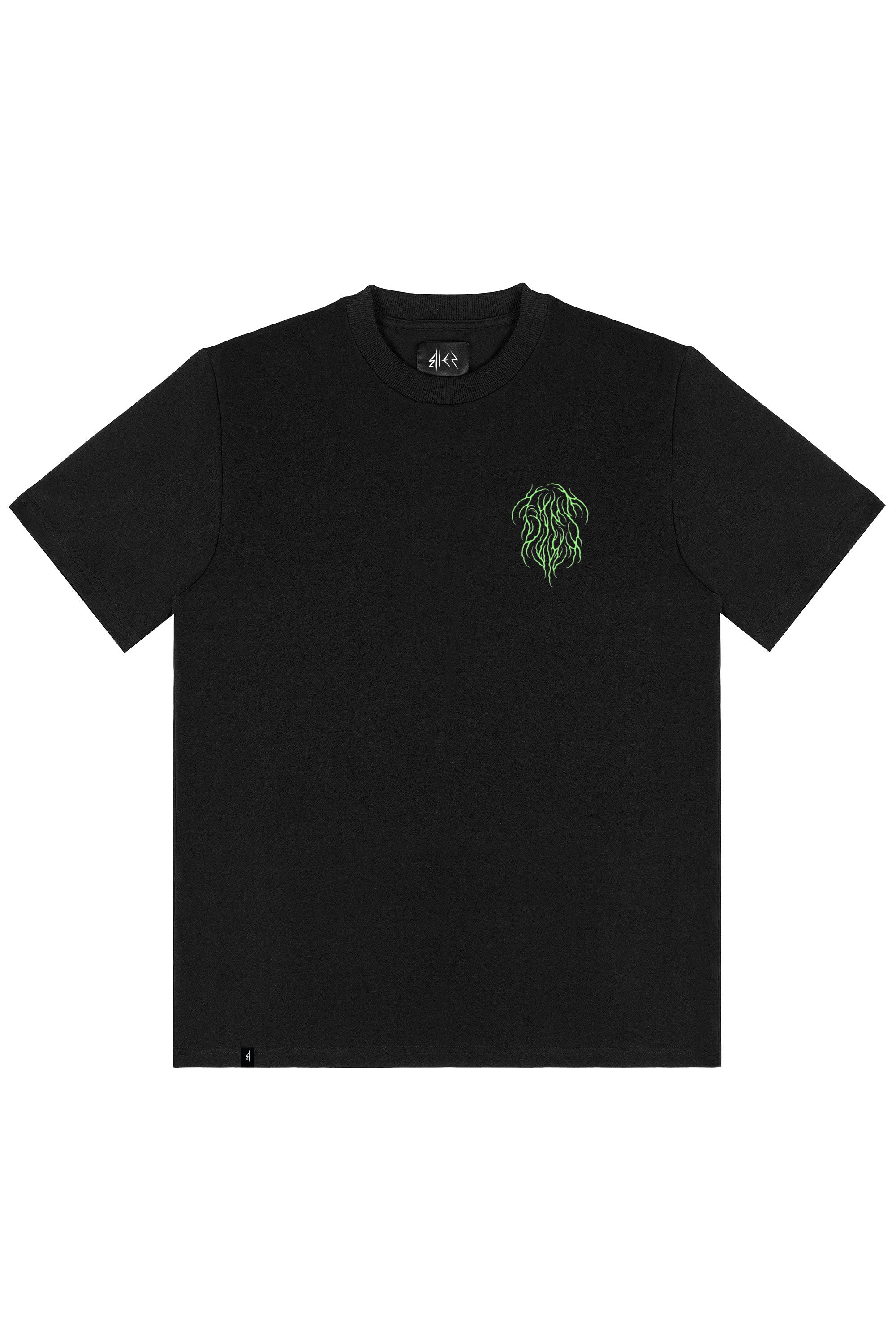 Czarna Koszulka THE WATCHER T-SHIRT - Goth & Rock, Nu Metal od Bies Clothing Wysokiej jakości bawełna, mroczny design. Idealny gotycki styl dla fanów alternatywnej mody, unisex goth clothing, gothic basics, rock fashion, nu metal.
